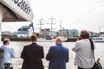 eerste vaart waterbus antwerpen juli 2016