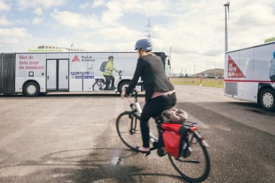 Fietsbus Antwerpen port of antwerp