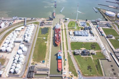 Van Cauwelaertsluis Boudewijnsluis antwerpse haven luchtfoto