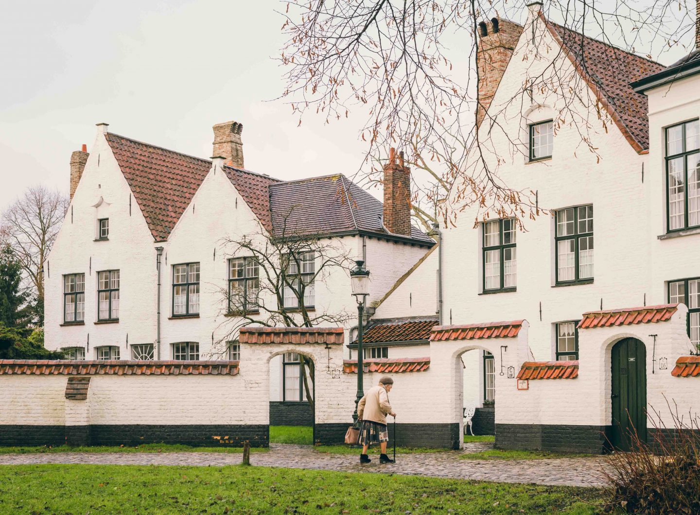 Brugge fotografie begijnhof Sacha Jennis in opdracht Le Monde